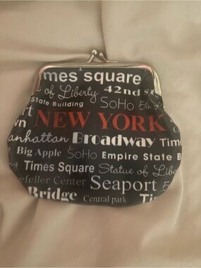 New York coin bag